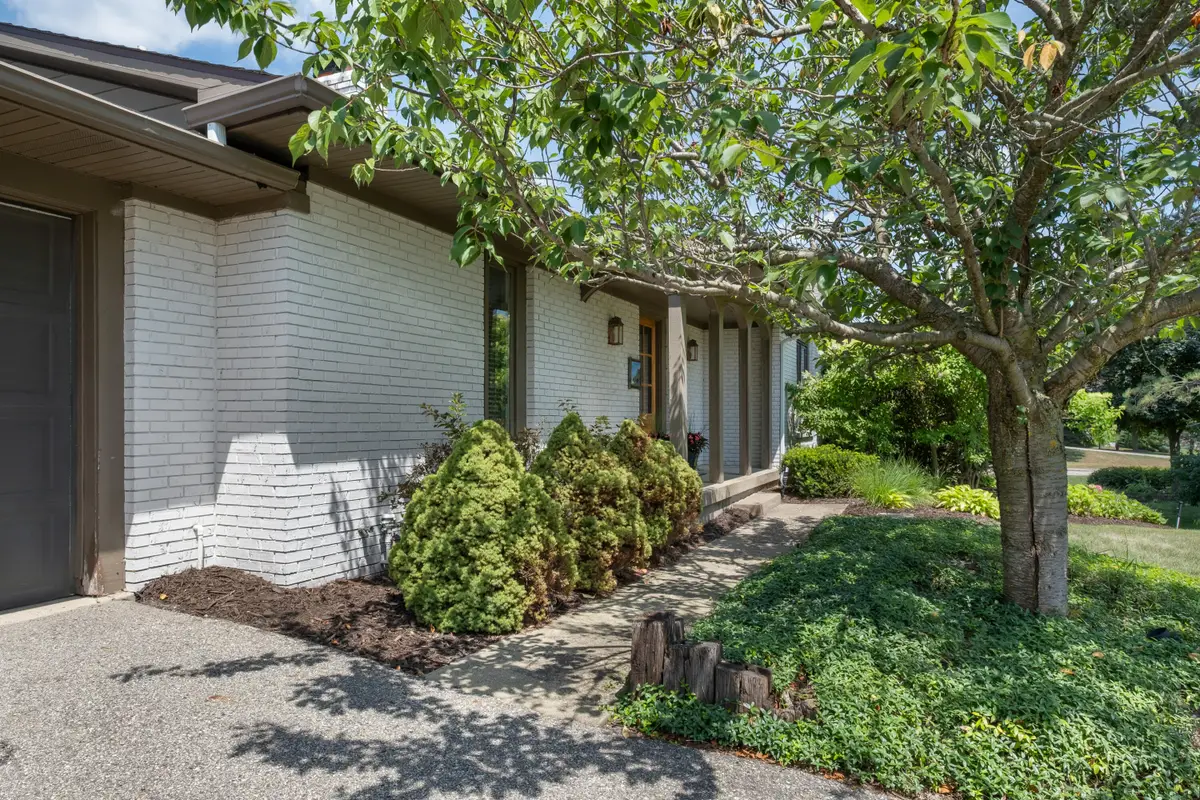 6189 Belding Road Ne, Rockford, MI 49341 - #1
