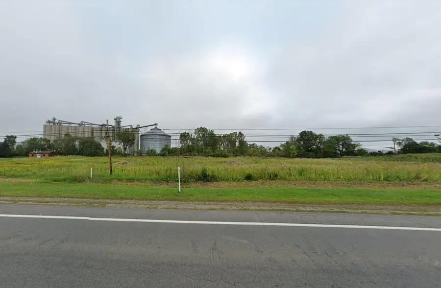 4420 E Grand River Avenue, Williamston, MI 48895 - #2