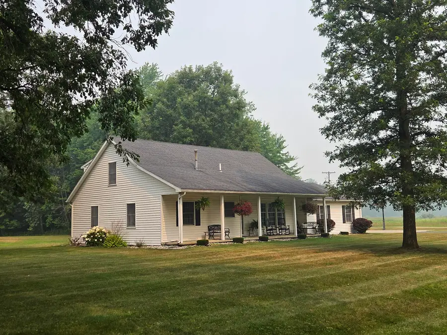 7202 S Garlock Road, Carson City, MI 48811 - #2