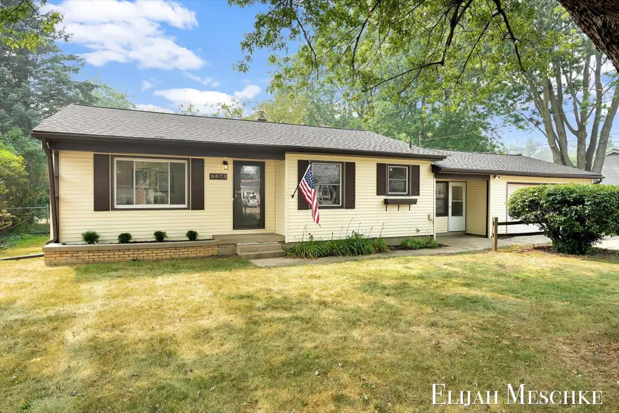 6873 11th Avenue, Jenison, MI 49428 - #2