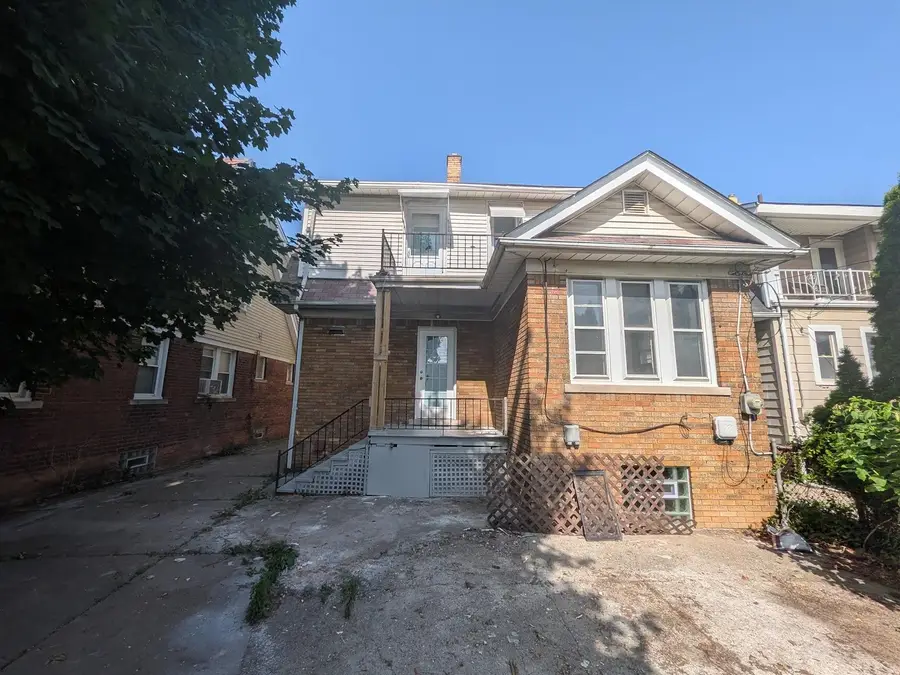 6860 Appoline Street, Dearborn, MI 48126 - #3