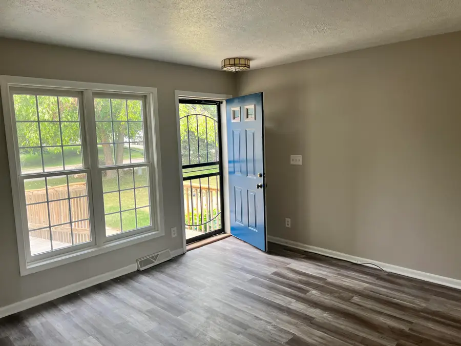 4225 Chelten Avenue, Kalamazoo, MI 49006 - #3