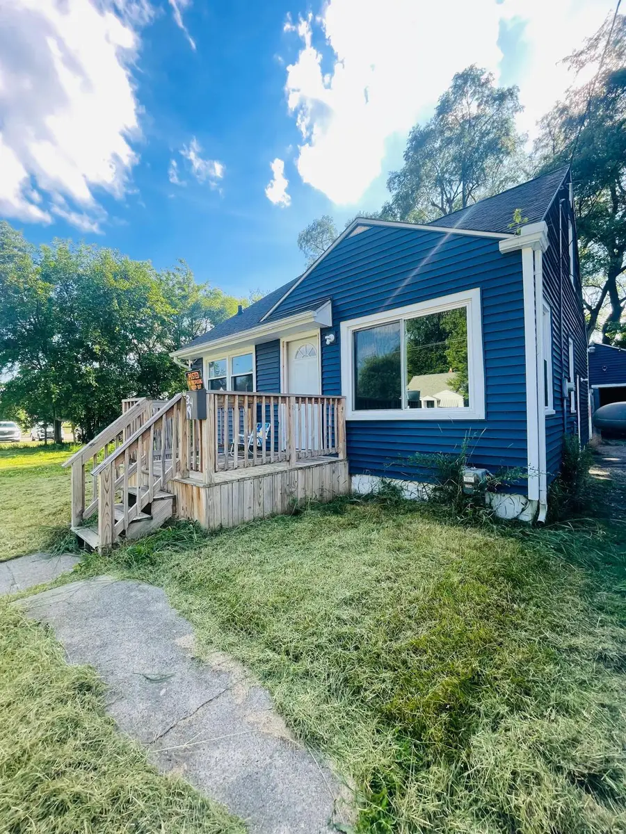 3419 Seneca Street, Flint, MI 48504 - #2