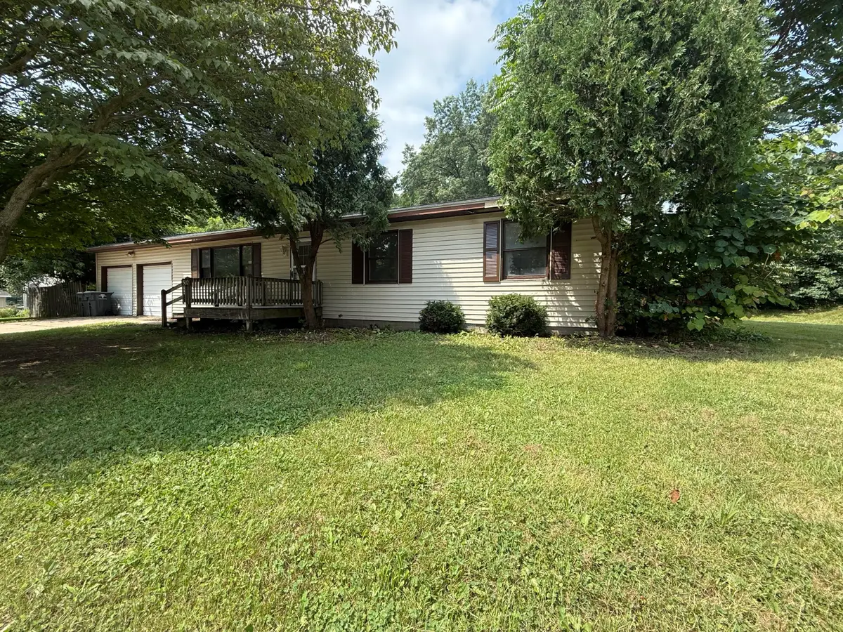 502 Clark Street, Buchanan, MI 49107 - #1