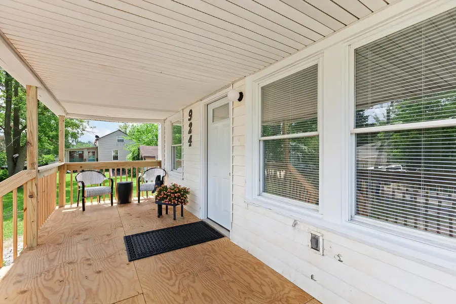 924 Oak Street, Adrian, MI 49221 - #2