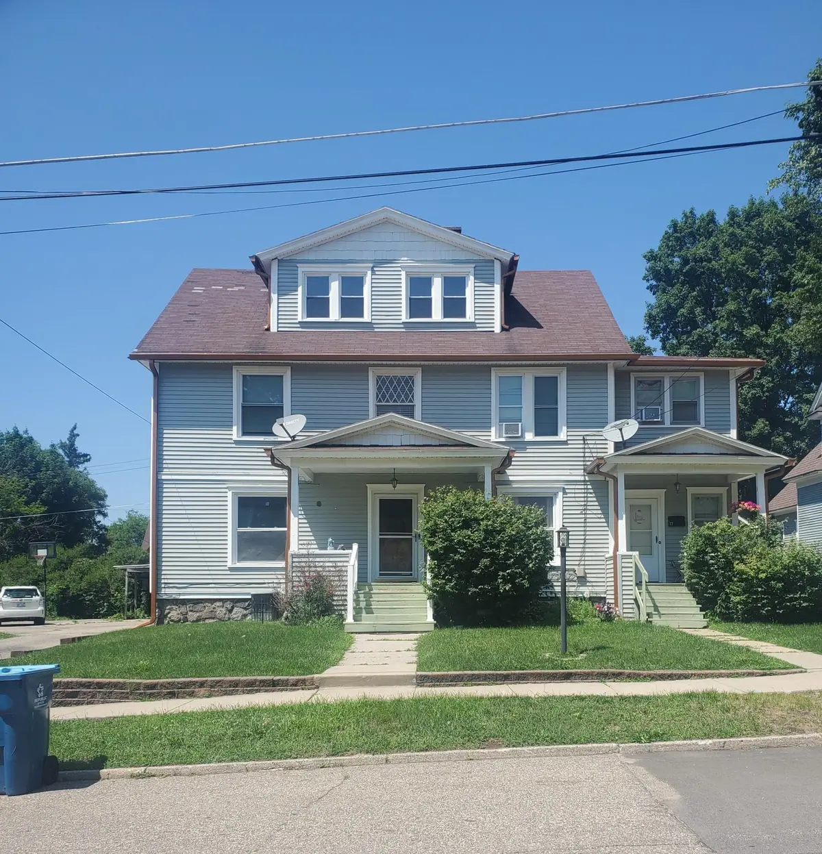 75-77 Woolnough Avenue, Battle Creek, MI 49015 - #1
