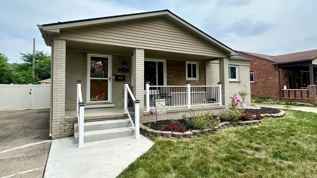 15111 Cameron Street, Southgate, MI 48195 - #1