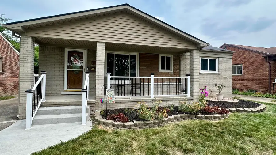 15111 Cameron Street, Southgate, MI 48195 - #2