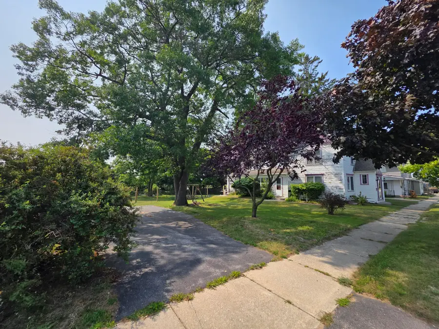 244 Washington Street, Manistee, MI 49660 - #3