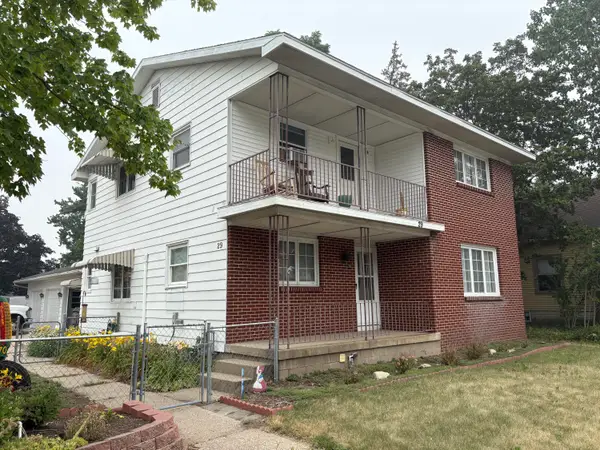 29 68th Street Sw, Grand Rapids, MI 49548