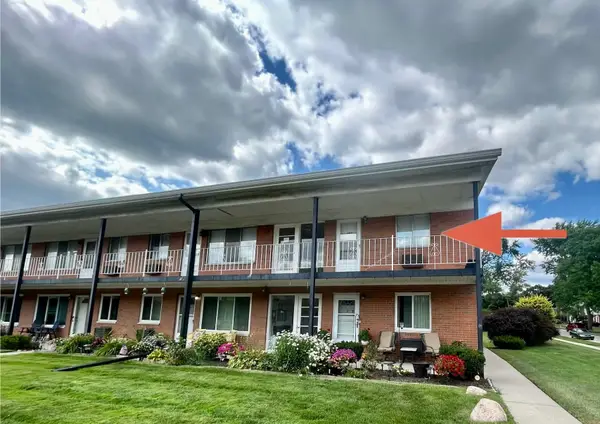 2215 Clawson Avenue, Royal Oak, MI 48073