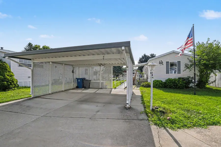 69205 Garver Lake Road #19, Edwardsburg, MI 49112 - #3