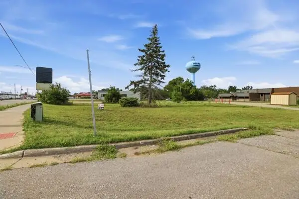 294 N River Avenue, Holland, MI 49424 - #3