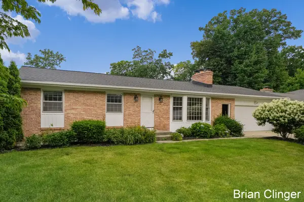 4707 Bonnie Avenue Se, Kentwood, MI 49508