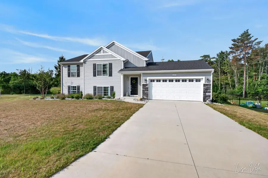 1309 Waterpoint Court, Whitehall, MI 49461 - #2