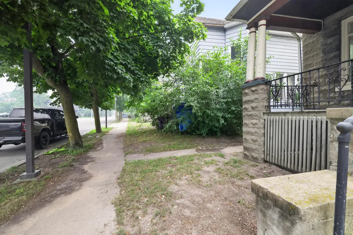 909 N Johnson Street, Bay City, MI 48708 - #1