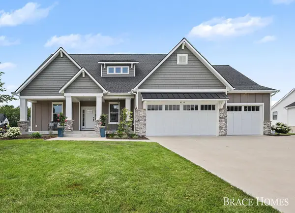 8235 Country Rail Drive Sw, Byron Center, MI 49315