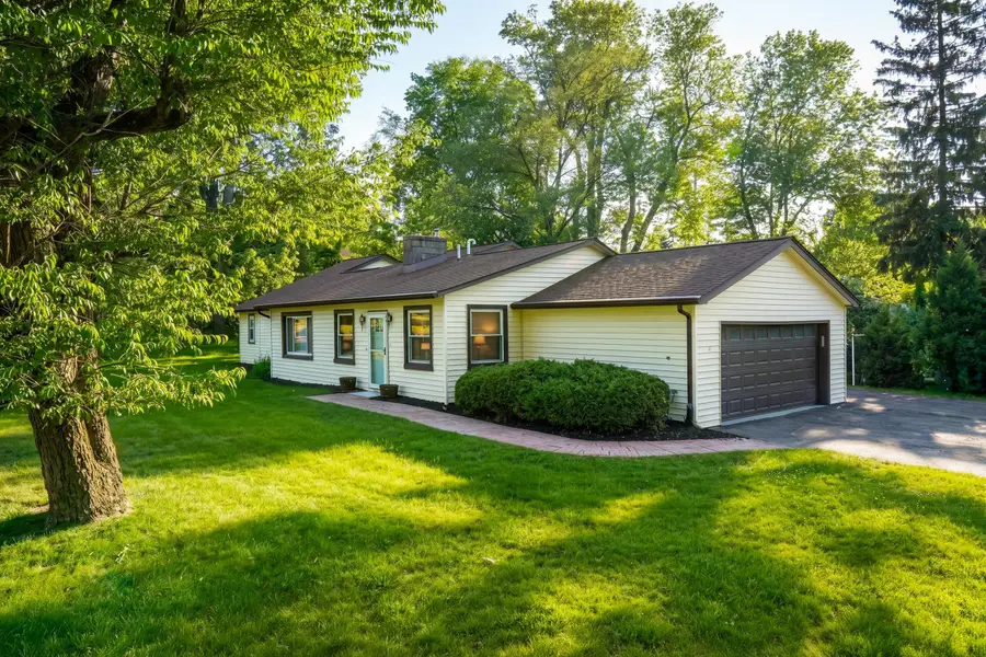 1322 Desiax Avenue, Bloomfield, MI 48302 - #2