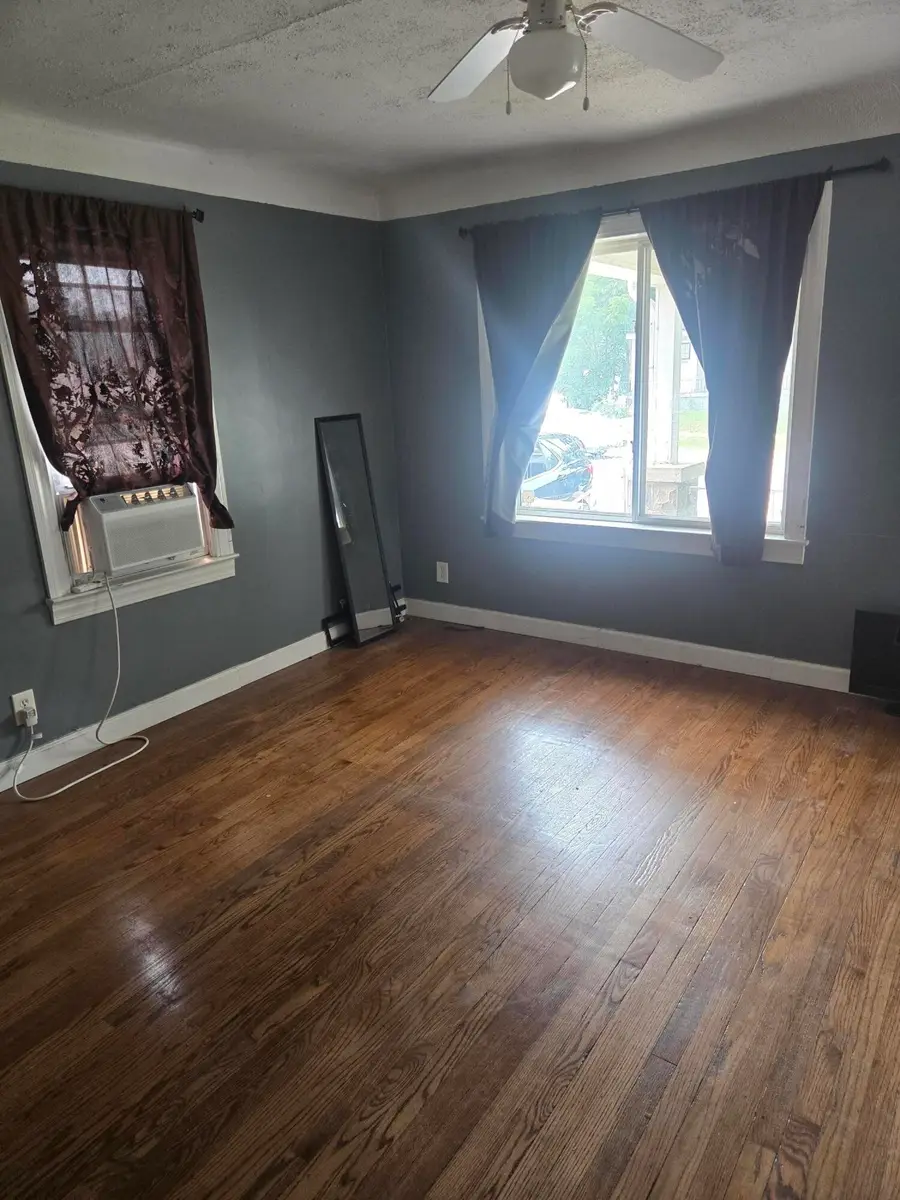 23582 Beierman Avenue, Warren, MI 48091 - #3