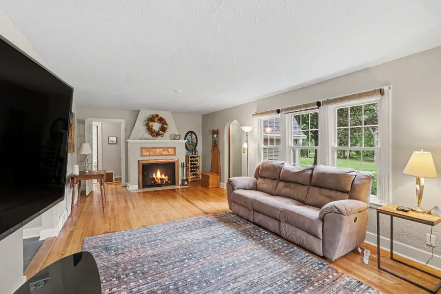 214 W Hamilton Lane, Battle Creek, MI 49015 - #3