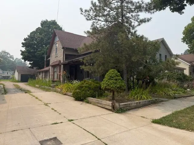 220 Prairie Street, Charlotte, MI 48813 - #2
