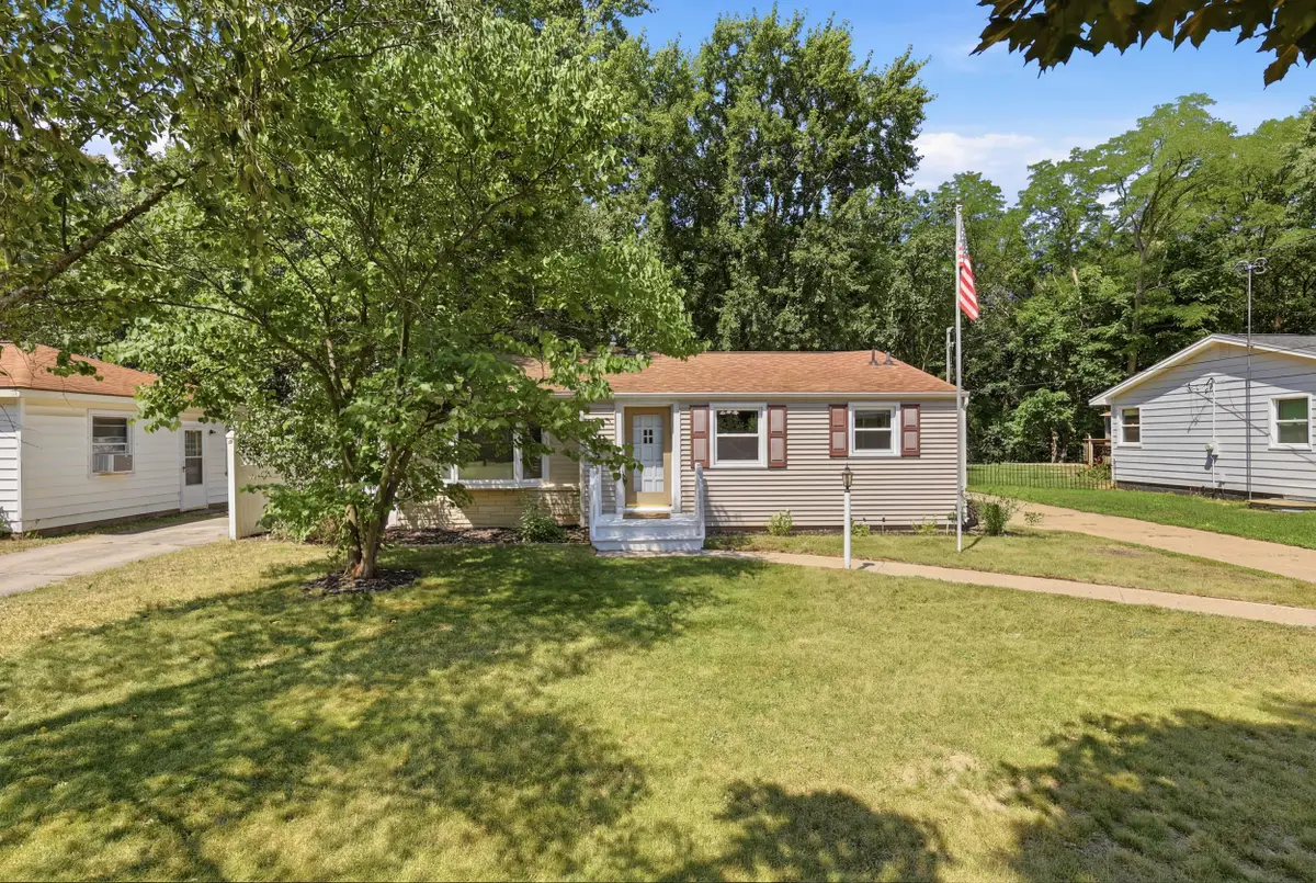 4149 Heron Avenue Sw, Wyoming, MI 49509 - #1