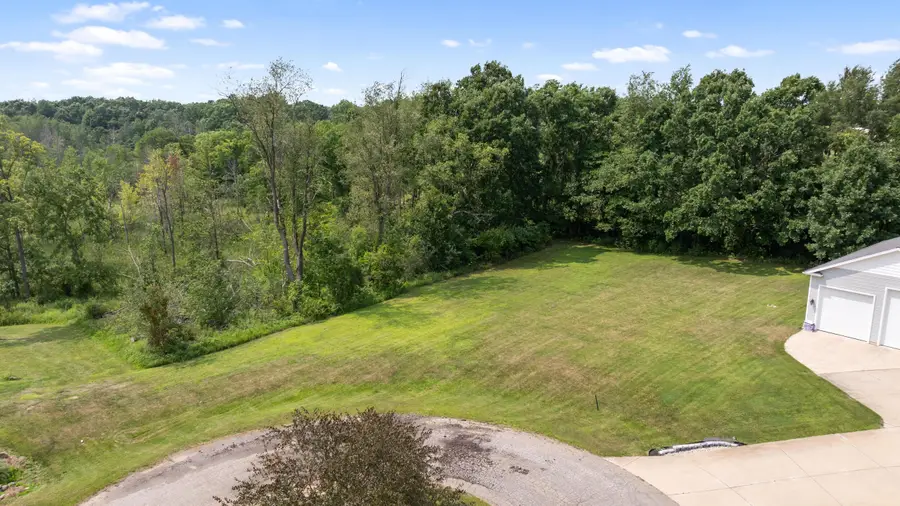 2728 Carric Court #11, Jackson, MI 49201 - #2