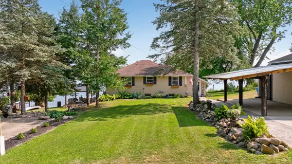 12459 Crystal Lake Drive S, Cement City, MI 49233