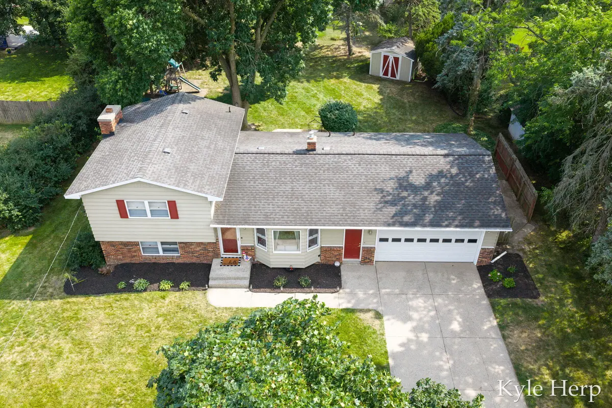 1038 Ferris Street Nw, Grand Rapids, MI 49544 - #1