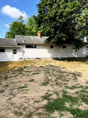 222 N 3rd Avenue, Big Rapids, MI 49307 - #3