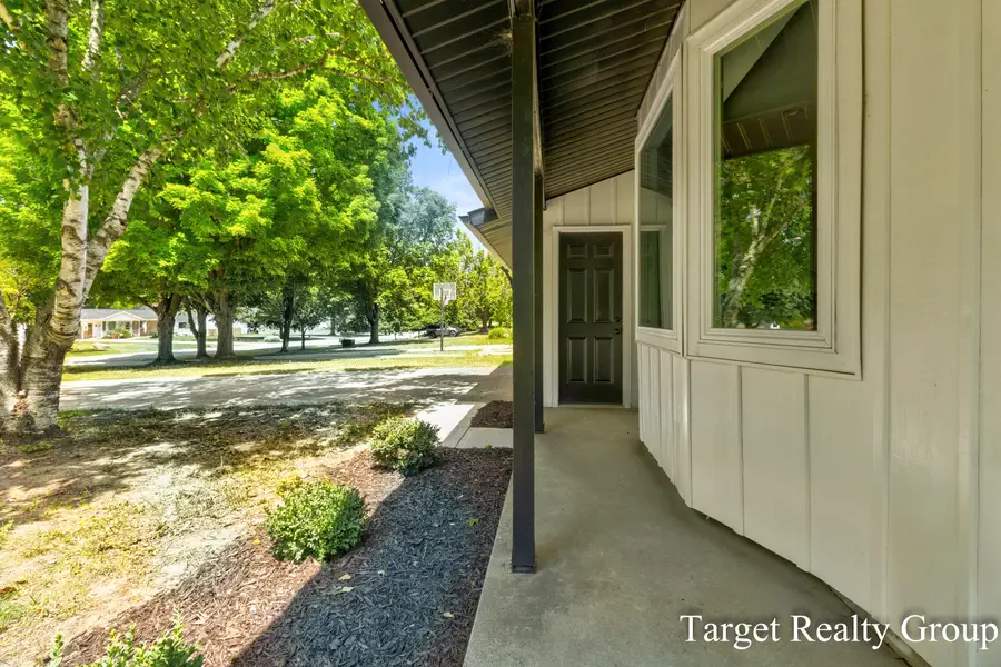 11648 Woodgate Drive Nw, Grand Rapids, MI 49534 - #3