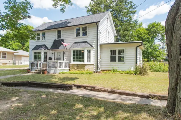 1112 Washburn Avenue, Kalamazoo, MI 49048