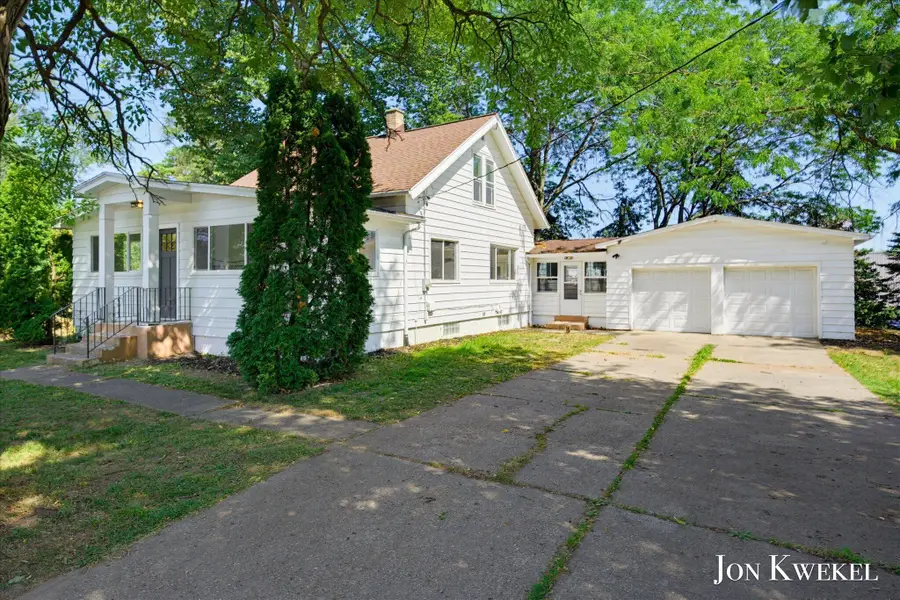 429 NW 6 Mile Road Nw, Alpine, MI 49321 - #2