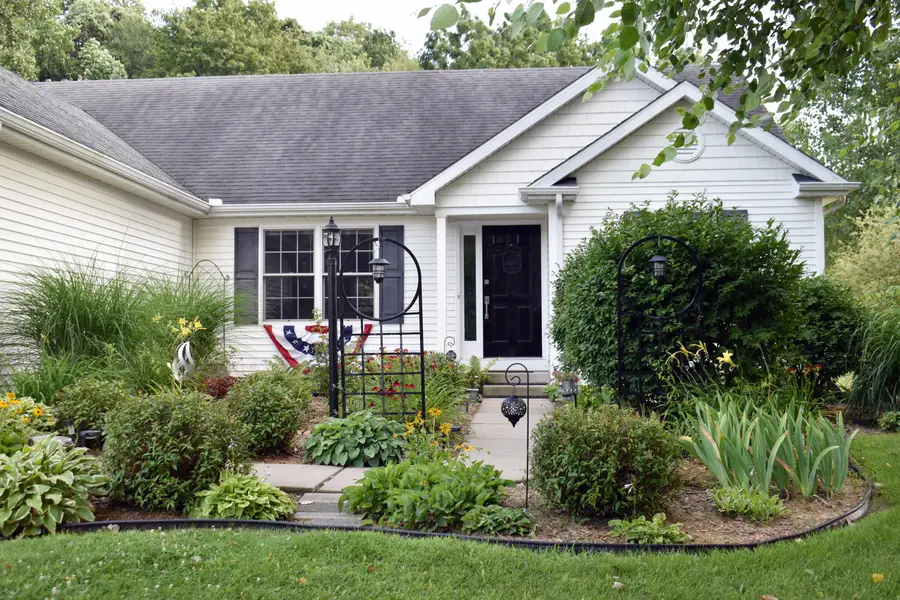 3970 N Hidden Valley Trail N, Niles, MI 49120 - #2