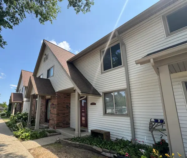7300 Bluewater Drive #105, Clarkston, MI 48348