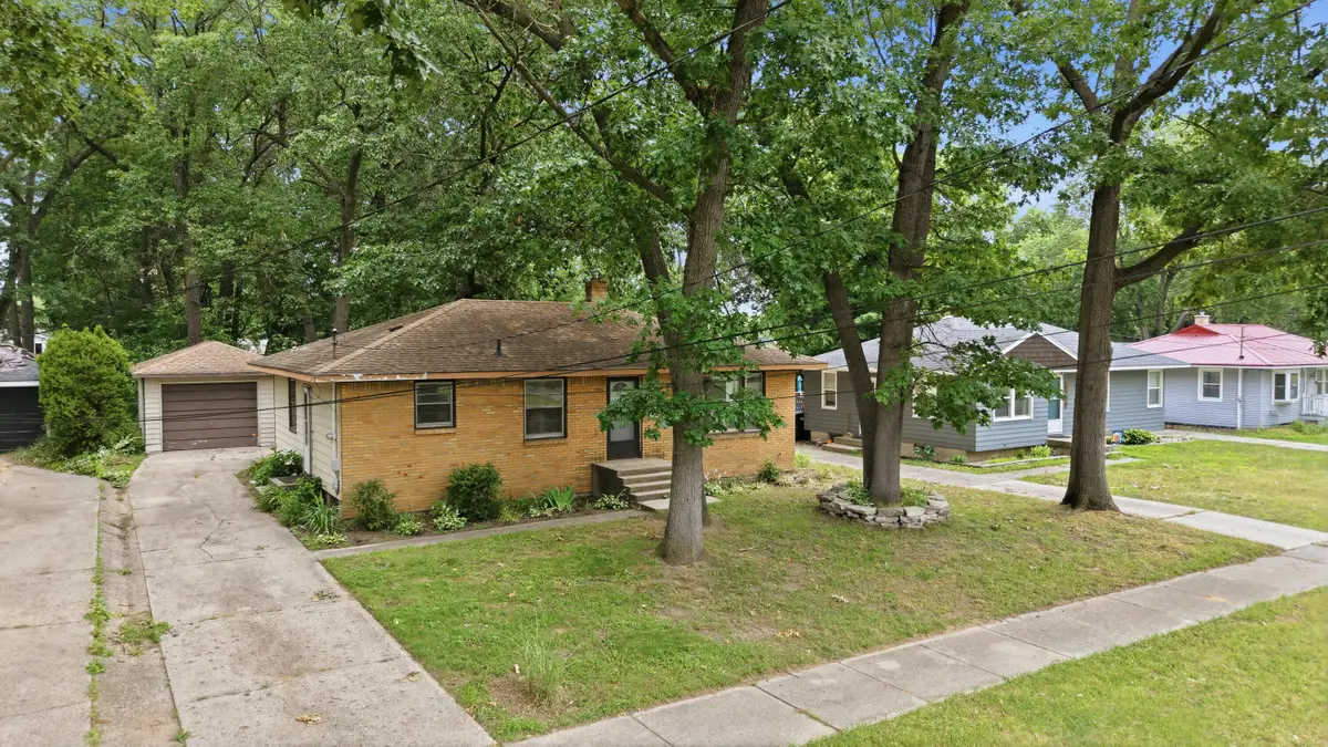 1711 Royal Oak Street Sw, Wyoming, MI 49519 - #1
