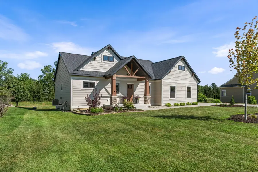 6691 Yamoto Way, Fennville, MI 49408 - #2