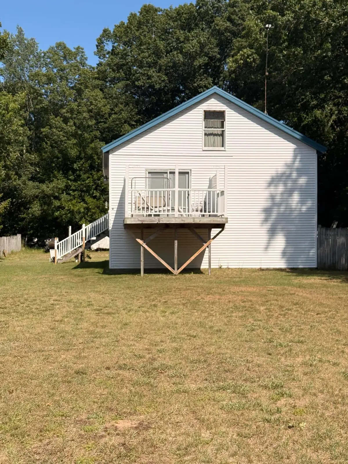 554 N Morris Street, Pentwater, MI 49449 - #1
