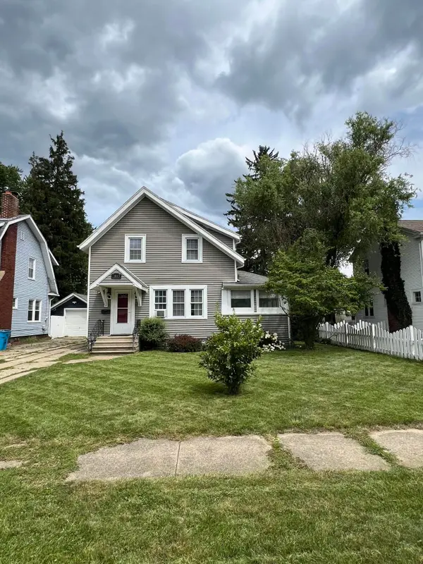 1443 Regent Street, Niles, MI 49120