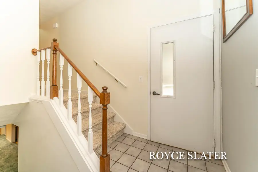 2682 Limestone Lane Ne #23, Grand Rapids, MI 49525 - #3