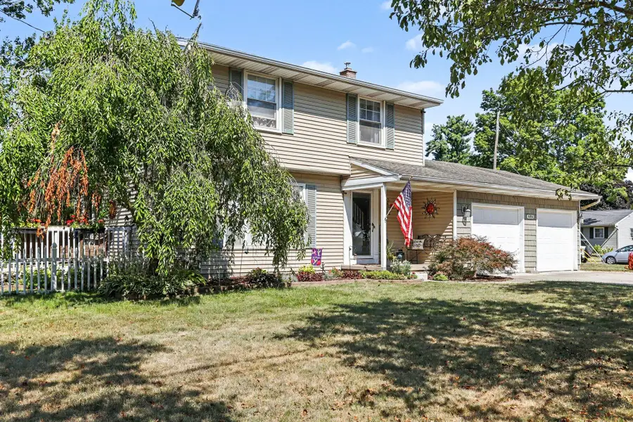 606 S Lincoln Street, Charlotte, MI 48813 - #2