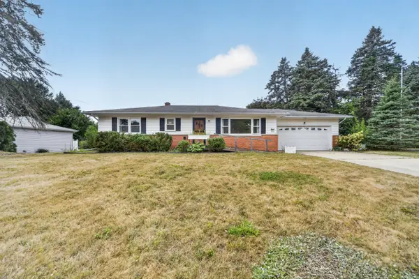 708 Greenridge Road, Battle Creek, MI 49015