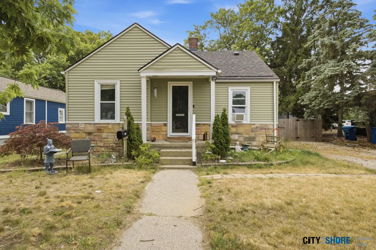 1508 Slayton Avenue, Grand Haven, MI 49417 - #1