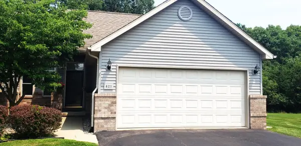 621 Ridge Lane, Tecumseh, MI 49286