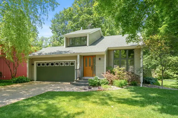 1853 Cumberland Street, Kalamazoo, MI 49006