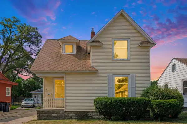 360 W 18th Street, Holland, MI 49423