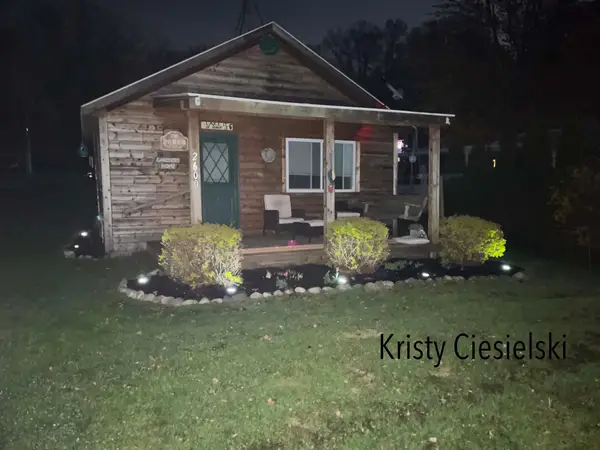 2600 N Mundy Avenue, White Cloud, MI 49349