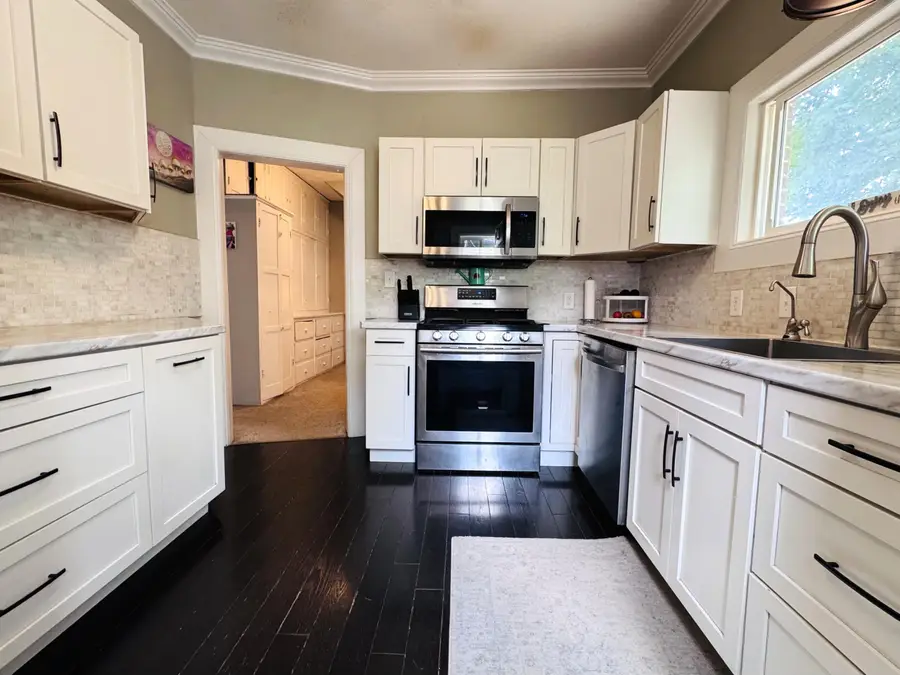 210 Emmons Street, Niles, MI 49120 - #3