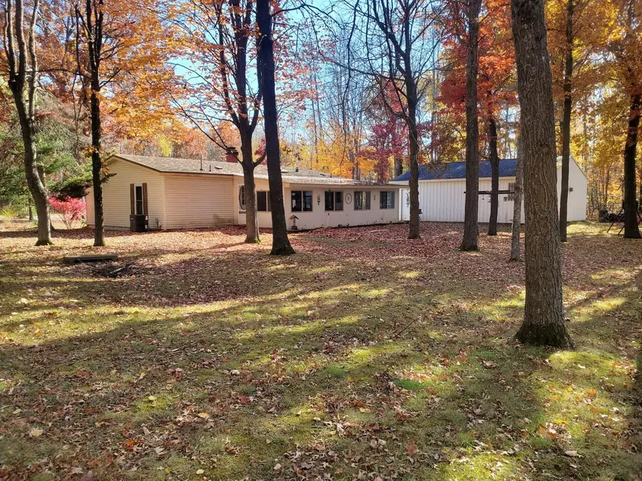 3390 Hemlock Avenue, Lake, MI 48632 - #2