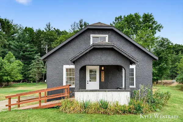 9335 SW Greenville Road, Greenville, MI 48838